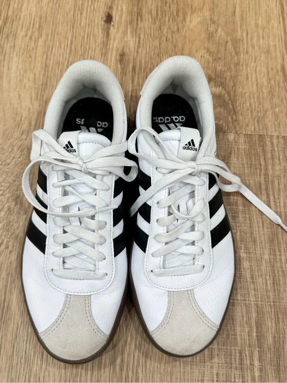 Adidas VL Court 3.0 Leather Sneakers White Black Gum Women’s Size 9 Like New